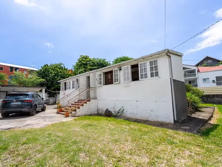 vente maison 4 pièces 110 m² à saint paul (97460)  350 000 €