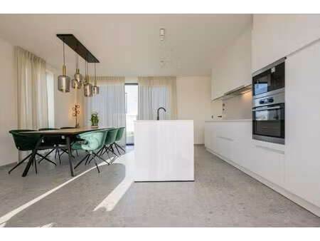 huis te koop in waregem met 4 slaapkamers