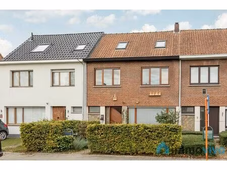 huis te koop in hove met 4 slaapkamers