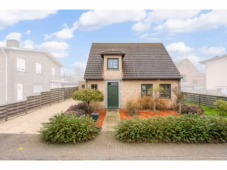 huis te koop in merelbeke-melle met 3 slaapkamers