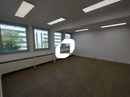 a louer  surface pmr