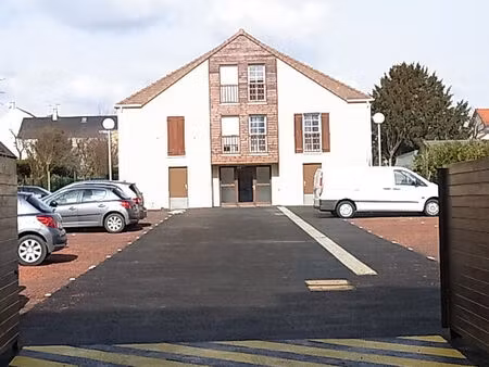 location appartement 1 pièce  25.18m²  wissous