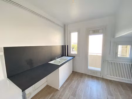 appartement châteauroux - t3 - 71m²