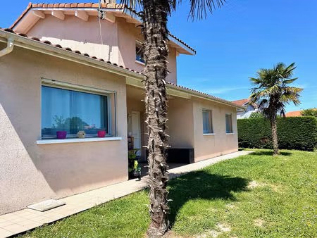 maison familiale à 15' de mont de marsan