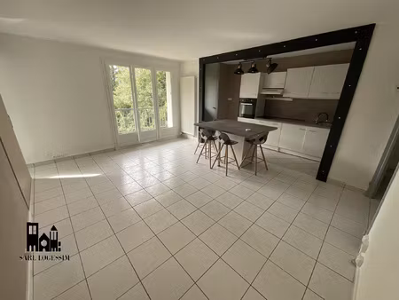 location appartement 2 pièces 53m² bourges 18000