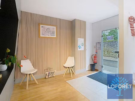 local commercial dax