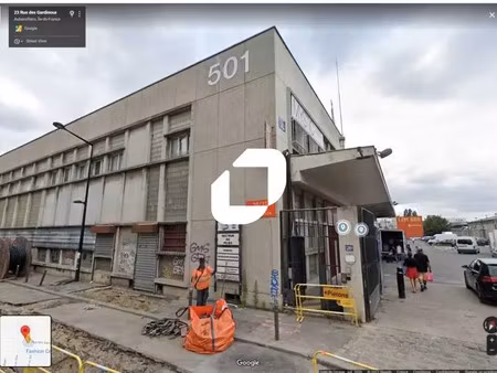 a louer  exclusivité bâtiment de stockage