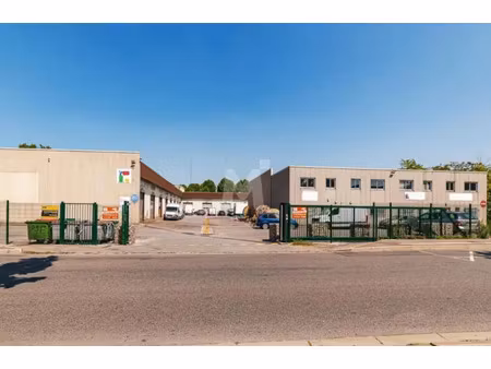 location local d'activités grigny 91350