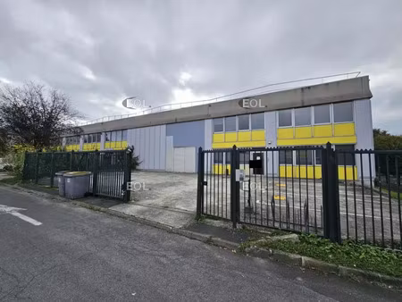 location de local d'activité de 757 m² à ivry-sur-seine (94)