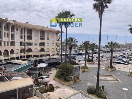 appartement f2 au port de fréjus