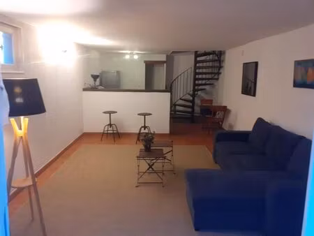 location appartement 2 pièces 65 m² à aix-en-provence (13090)