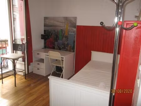location appartement 1 pièce 21 m² à grenoble (38000)