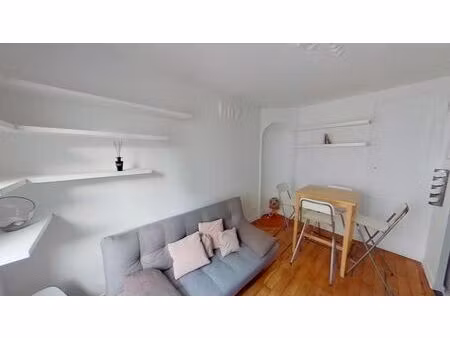 location appartement 2 pièces 31 m² à paris 18 (75018)