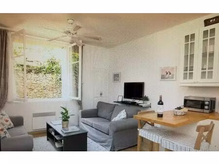 location appartement 1 pièce 35 m² à blaye (33390)