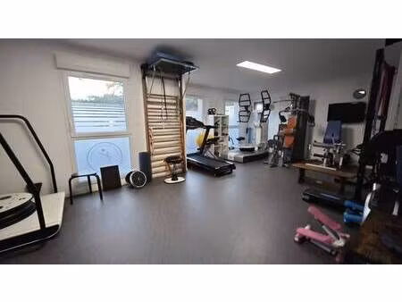 local commercial à louer