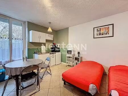 appartement de 20 48 m² face aux nouveaux thermes d'aix-les-bains avec place de parking...