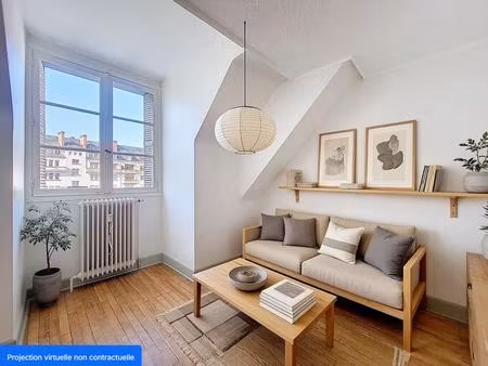 appartement 2 pièces - 59 4 m² - chambéry hypercentre  dernier étage avec ascenseur