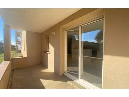 location appartement  m² t-3 à montbeton  690 €