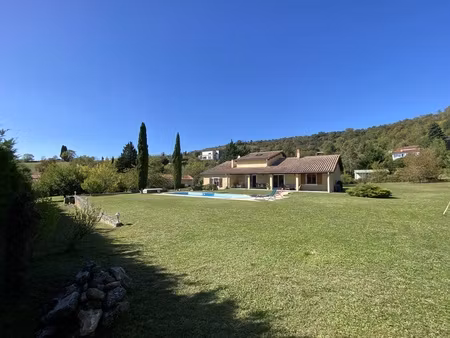 maison 6 pièces - 146 m²