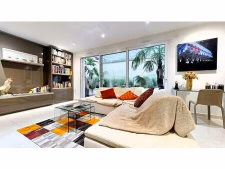 achat : maison (75004)