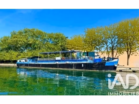 vente péniche 4 pièces