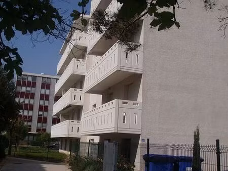 location appartement 2 pièces 38 m² à montpellier (34000)