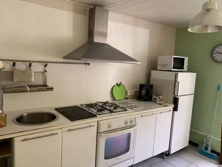 location appartement 1 pièce 33 m² à grenoble (38000)