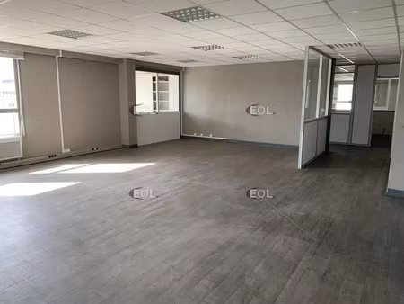 a louer - bureaux de 432m² - villeneuve la garenne (92)
