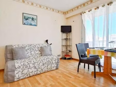 vente appartement t1 aux sables-d'olonne (85100) : à vendre t1 / 28m² les sables-d'olonne
