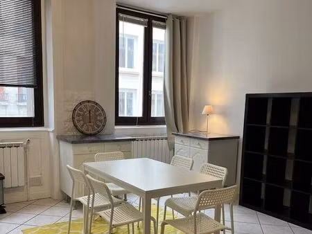 location appartement 1 pièce 9 m² à saint-étienne (42000)