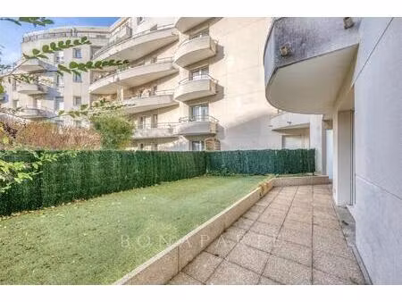 rez-de-jardin 2 pièces de 51m2 avec grande terrasse