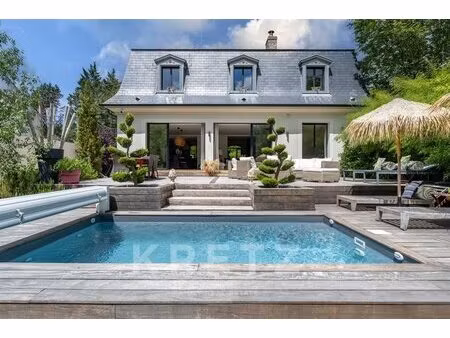 maison bourgeoise en bord de seine