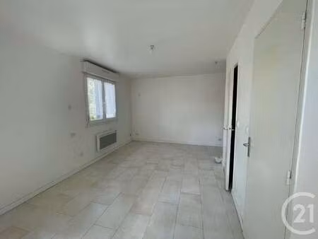 location appartement t1 meublé à nantes chantenay - sainte-anne (44000) : à louer t1 meubl