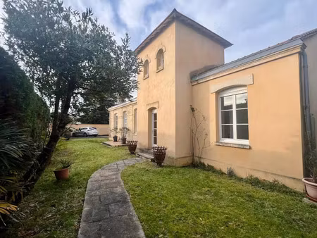 vente maison 7 pièces 222 m² à ambares-et-lagrave (33440)  532 000 €