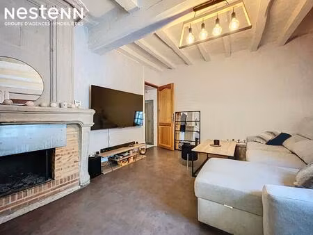 maison les ponts de cé avec locataire au 1er étage et rez de chaussée à rénover + cour