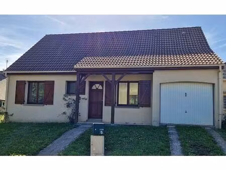 maison à vendre à saint saturnin - 5 pièces  3 chambres - plain-pied