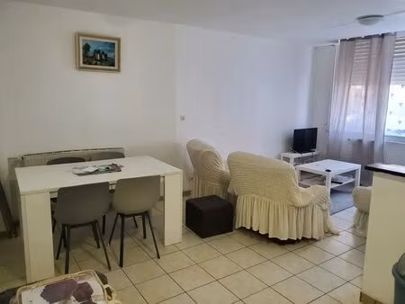 location maison 4 pièces 70 m² à roubaix (59100)