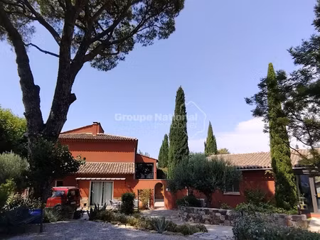 vente maison 20 pièces 480 m² à le luc (83340)  1 470 000 €