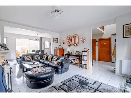 vente maison 8 pièces 180 m² à bois-d'arcy (78390)  750 000 €