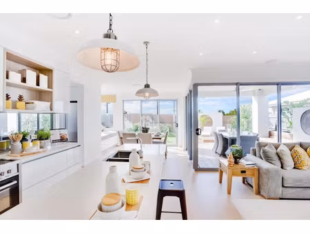 vente villa 5 pièces 125 m² à larmor-baden (56870)  790 000 €