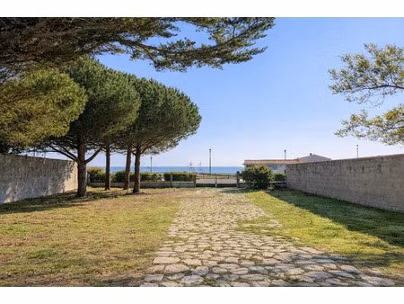 vente maison 4 pièces 79 m² à rivedoux-plage (17940)  840 000 €