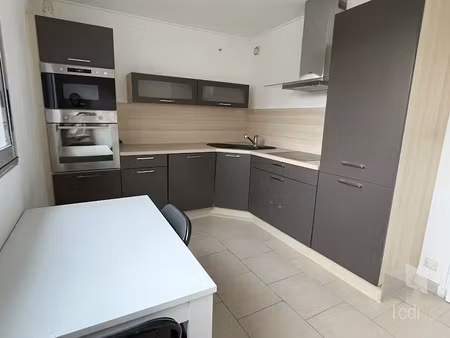 vente appartement 3 pièces 76.5 m² à le teil (07400)  138 000 €