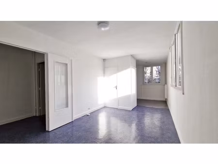 vente appartement 1 pièce 33.08 m² à les ulis (91940)  91 800 €