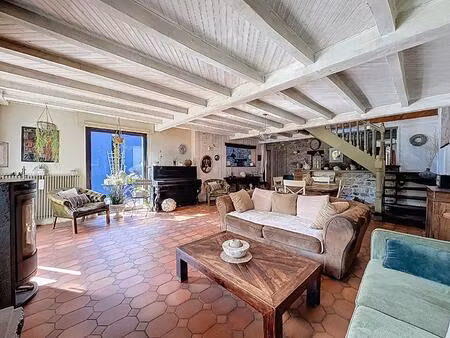 maison de caractère & local commercial - accès privatif au blavet. 5 chambres  200m² -...