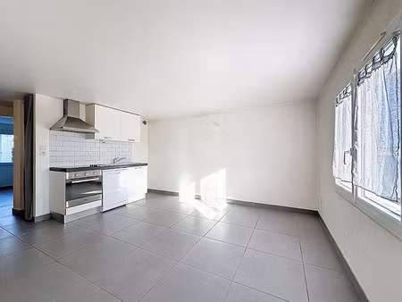 vente appartement 2 pièces 31.81 m² à poisy (74330)  189 900 €