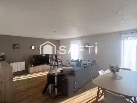 vente appartement 2 pièces 61 m² à pont-d'ain (01160)  120 000 €