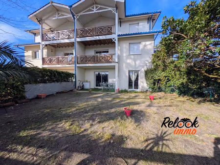 appartement en rez-de-jardin résidence récente et arborée