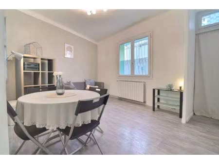 centre village chateau gombert  t 3 pièces 45 m²