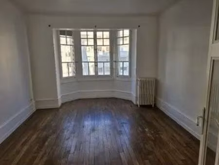 location appartement 3 pièces 72 m² à annemasse (74100)