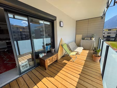 location appartement 3 pièces 65 m² à saint-pierre-en-faucigny (74800)